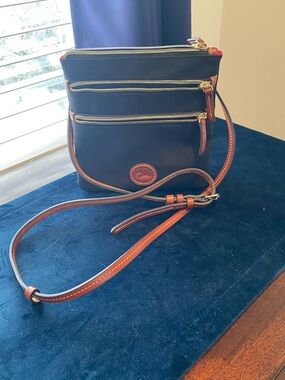Dooney & Bourke Nylon North South Triple Zip Never used